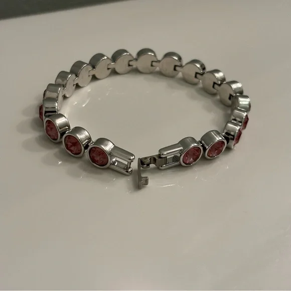 Touchstone Crystal Pink Ice Bracelet - Picture 5 of 7